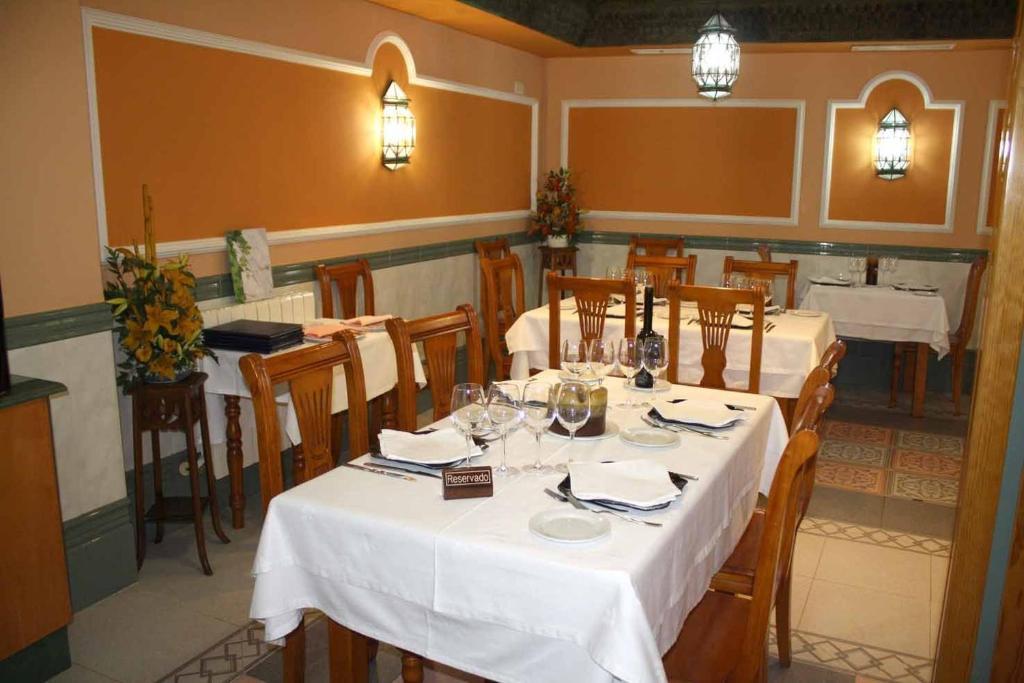Hostal Macami Pedro Abad Exterior photo